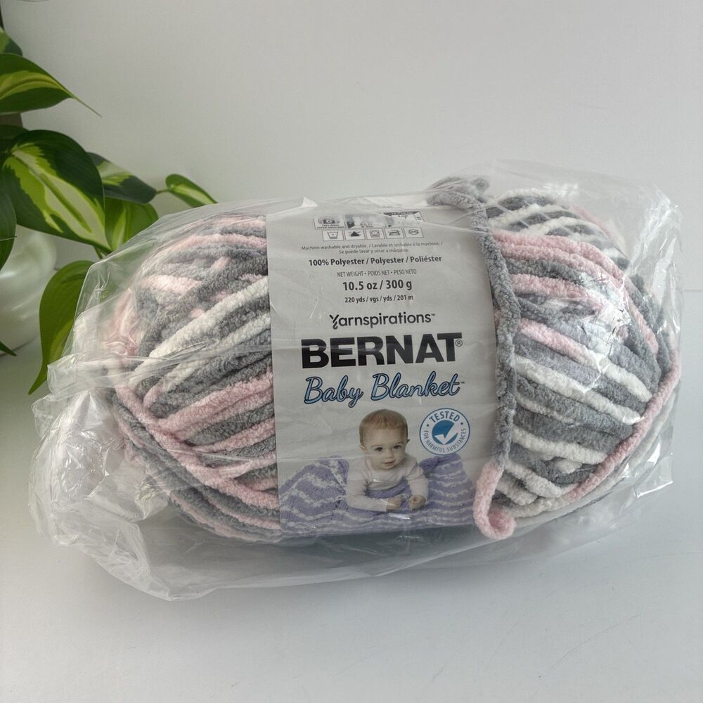 Bernat Baby Blanket Yarn Baby Grays 10.5oz 300g 220yds Bulky Pink White Gray